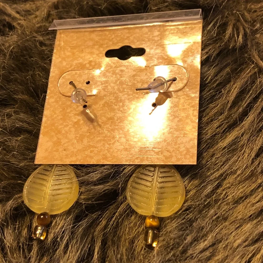 Light gold frosted glass leaf dangle earrings